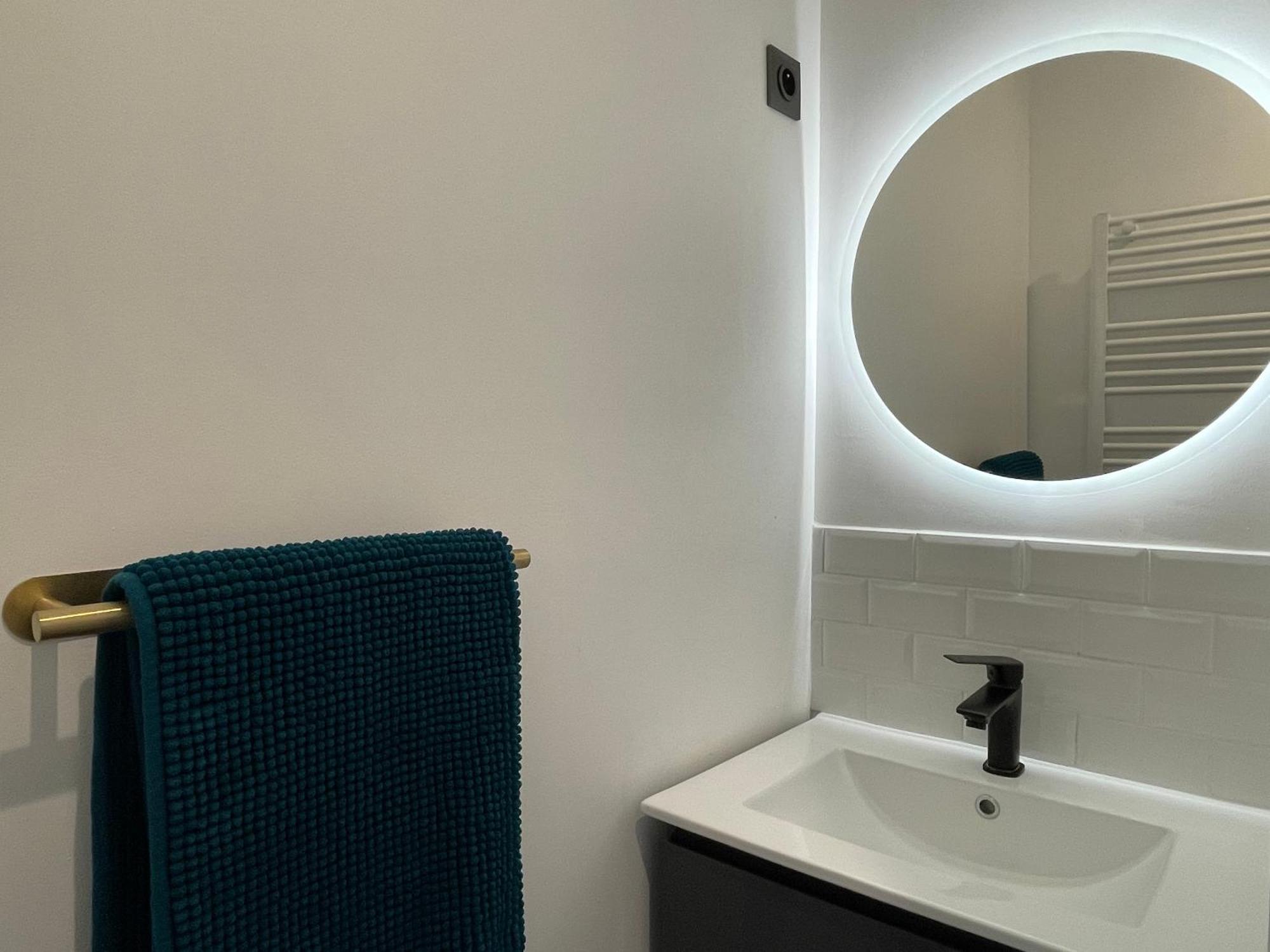 Les 3 Suites - 6 Personnes - 3 Chambres Avec Sdb Privatives ล็องส์ ภายนอก รูปภาพ