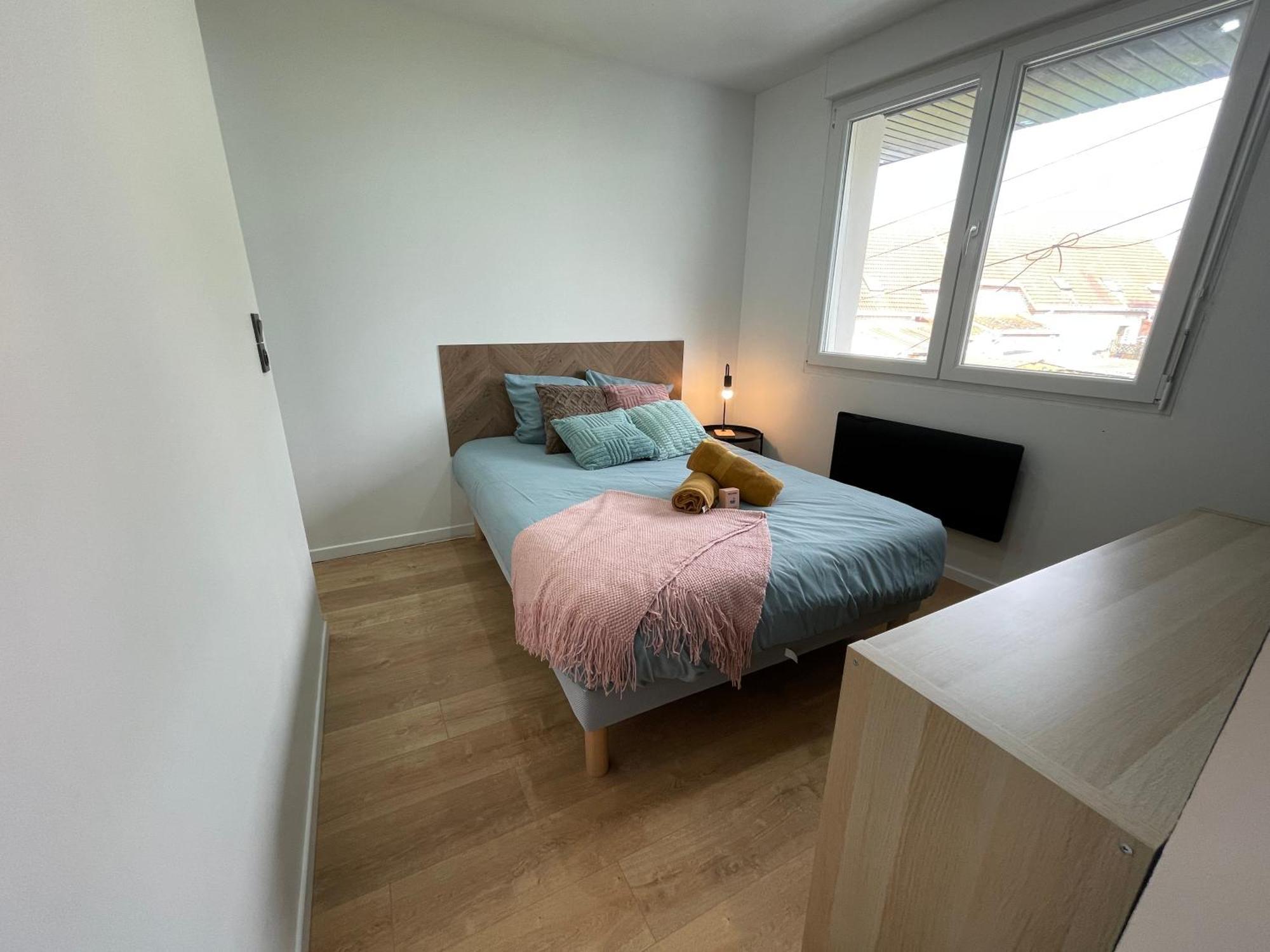 Les 3 Suites - 6 Personnes - 3 Chambres Avec Sdb Privatives ล็องส์ ภายนอก รูปภาพ
