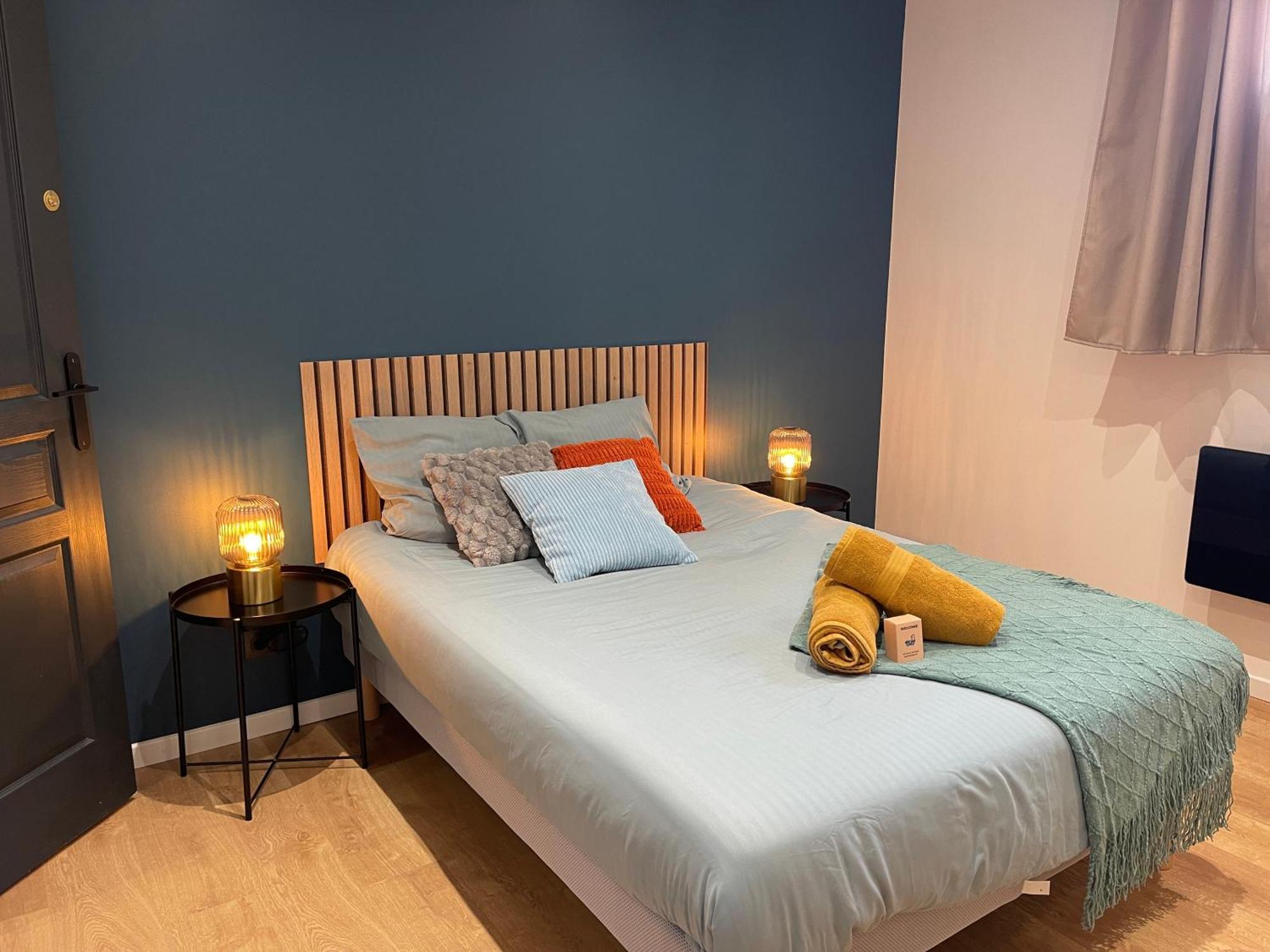 Les 3 Suites - 6 Personnes - 3 Chambres Avec Sdb Privatives ล็องส์ ภายนอก รูปภาพ